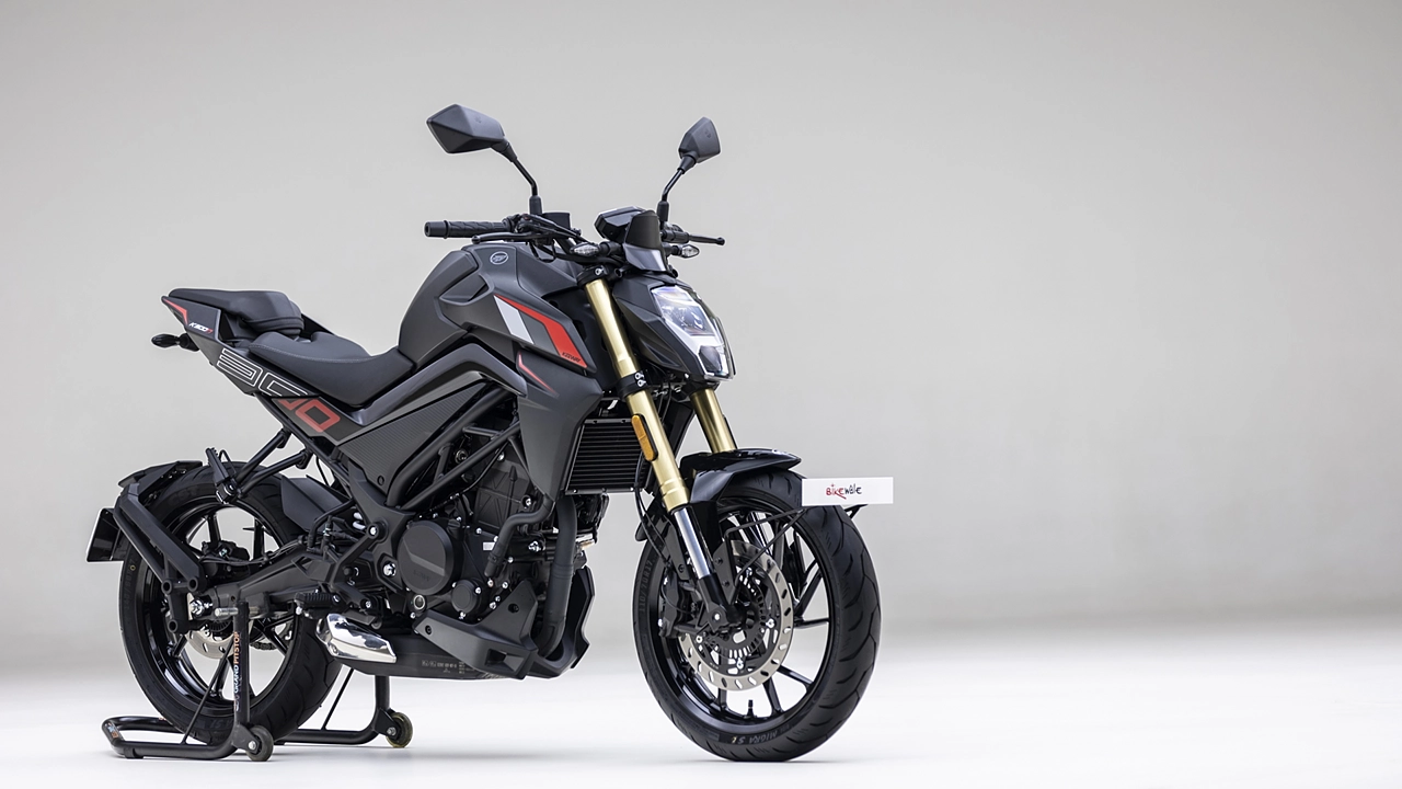 Keeway Motor K300N Matte Black image